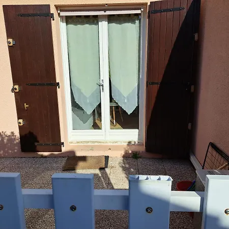 Maisonnette, 5 Pers, 500m Plage, Parking, Terrasse Vakantiehuis Agde