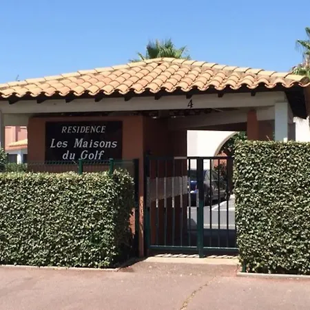 Maisonnette, 5 Pers, 500m Plage, Parking, Terrasse * Agde