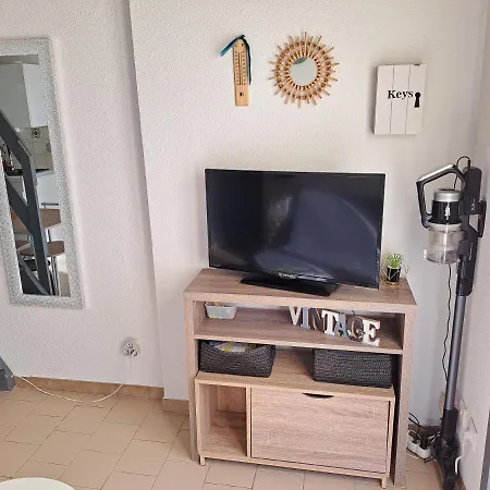 Maisonnette, 5 Pers, 500m Plage, Parking, Terrasse Semesterbostad Agde